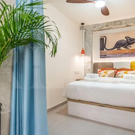 Apartment Stylish With A Street Art Touch By Rems *