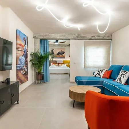 Stylish With A Street Art Touch By Rems Apartment *